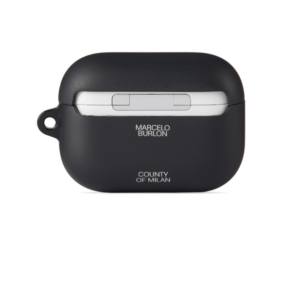 Marcelo Burlon County of Milan Black Wings Airpods Pro case - Picture 2 of 7